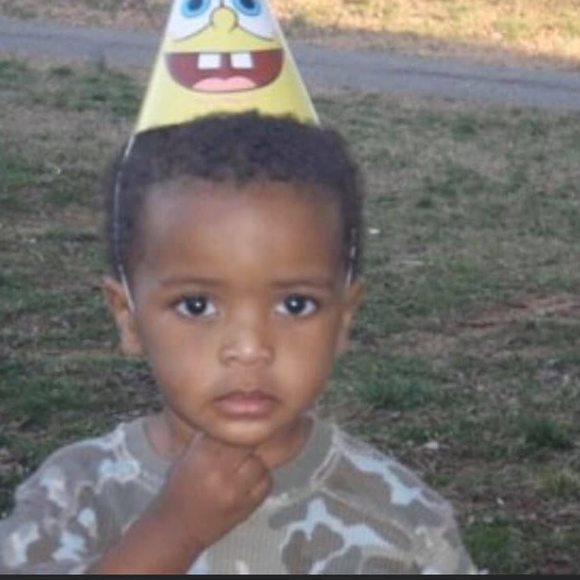 Meet your Posher, Tash - Picture 1 of 1